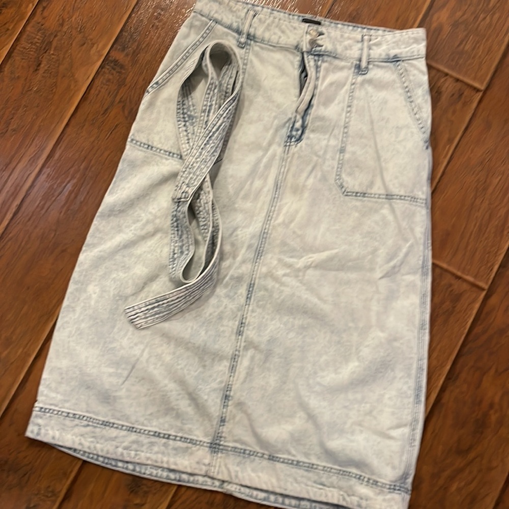 GAP Women’s Light Wash Acid Wash Denim Skirt Size 10 Tall